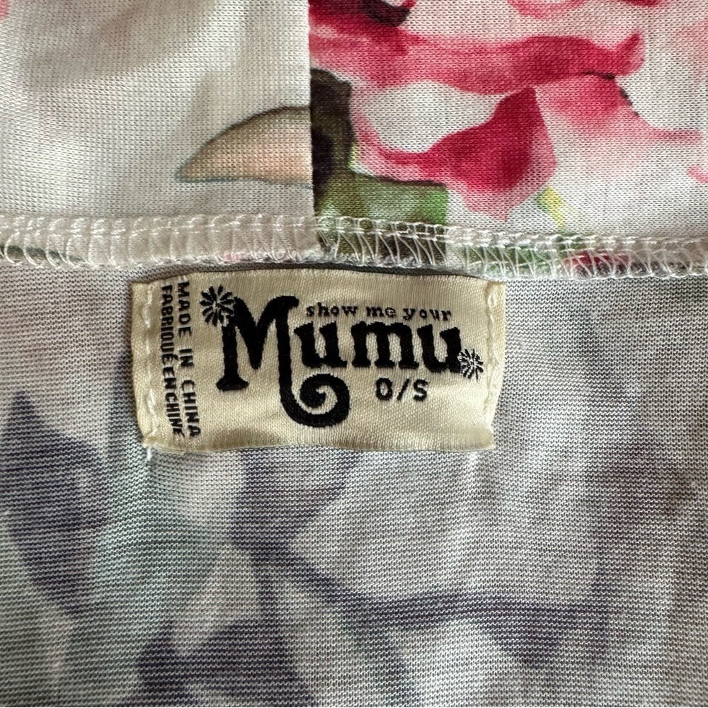 Show Me Your MuMu Pink and Green Floral Robe - Picture 5 of 7